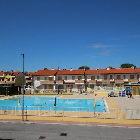Residence Sole E Mare Appartamenti Rosolina Mare Bagian luar foto