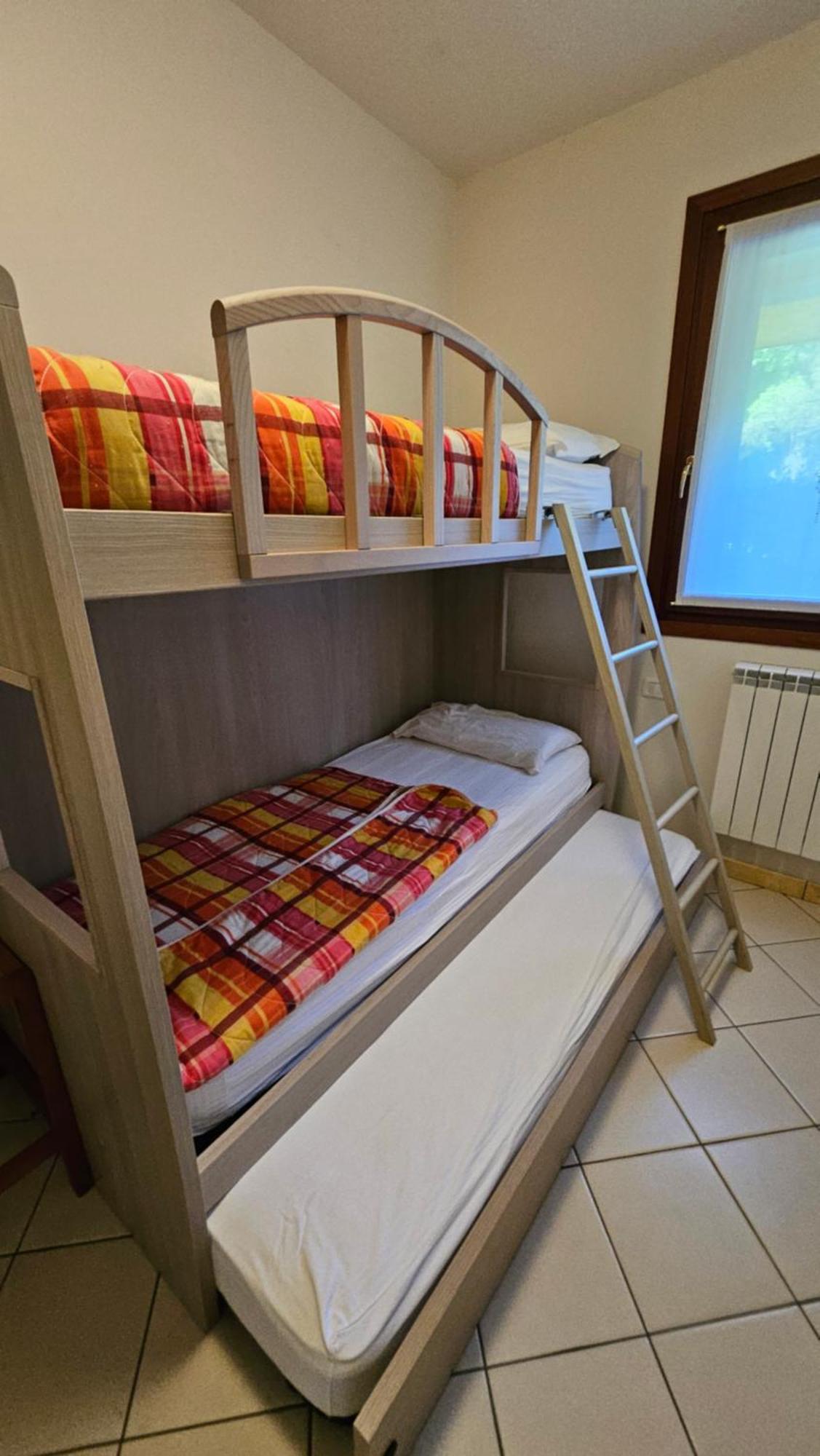 Residence Sole E Mare Appartamenti Rosolina Mare Bagian luar foto