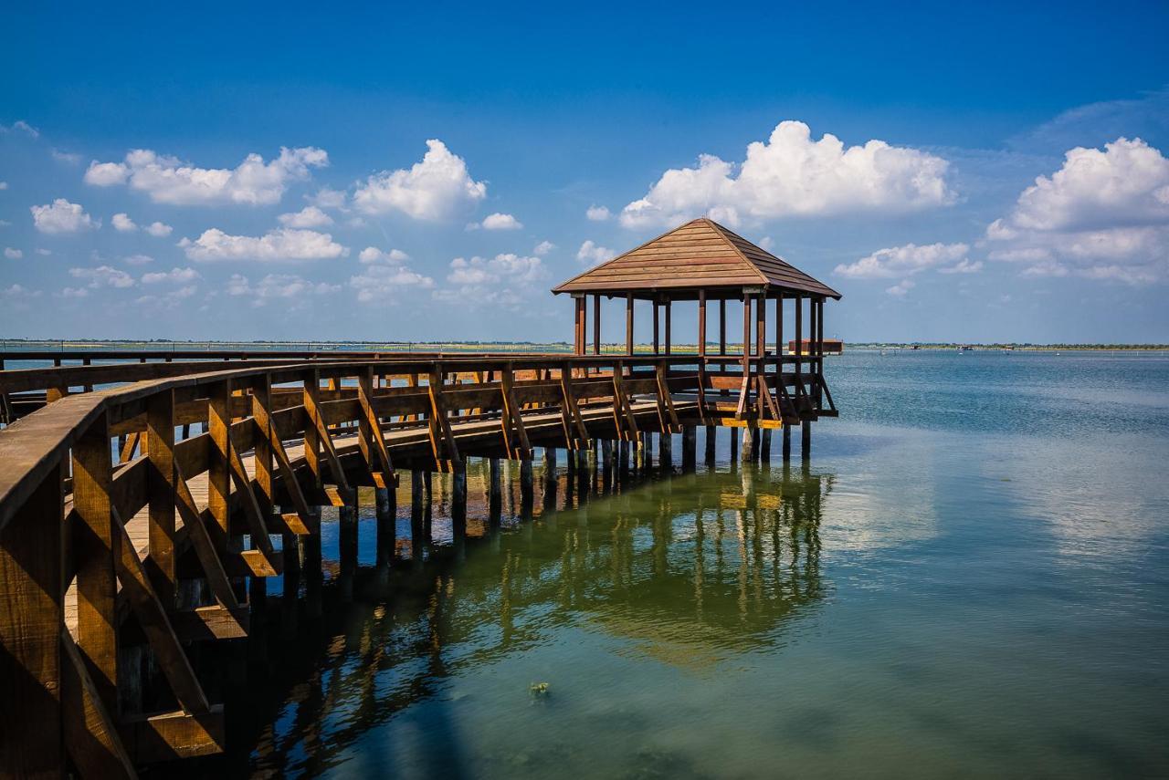 Residence Sole E Mare Appartamenti Rosolina Mare Bagian luar foto
