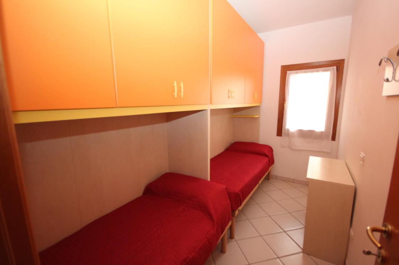 Residence Sole E Mare Appartamenti Rosolina Mare Bagian luar foto